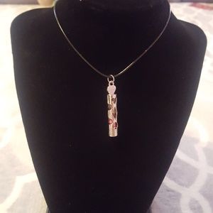 Hourglass necklace!